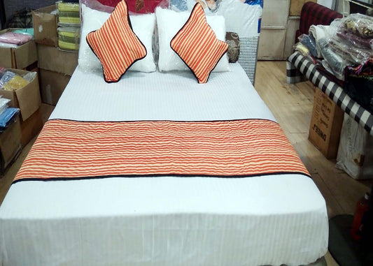 BED RUNNER DOUBLE BED SIZE QUILTED REVERSIBLE WITH CUSHION COVERS PRICE RS 695 MOQ 2 SET